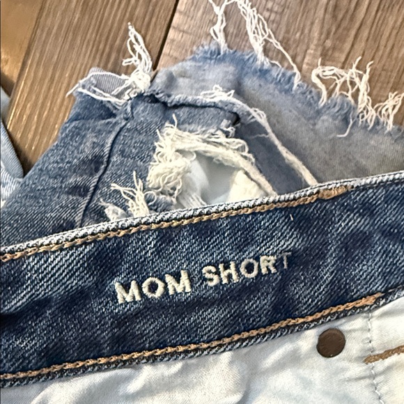 American Eagle Outfitters Blue Distressed Jean Shorts - Picture 4 of 4